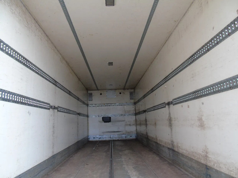 Вантажівка з закритим кузовом MAN TGM 12.250 + EURO 6 + LIFT: фото 7 Вантажівка з закритим кузовом MAN TGM 12.250 + EURO 6 + LIFT: фото 7
