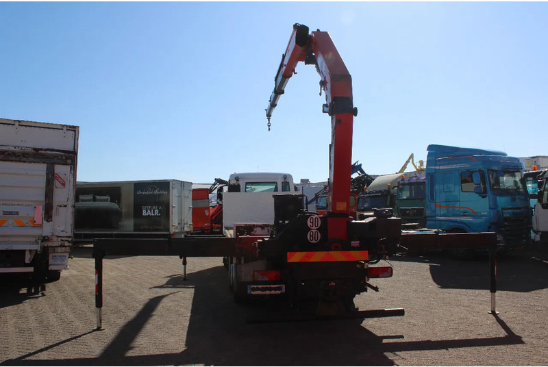 MAN TGS 26.440 + HMF 22T/M + remote + 6x2 steering + EURO 5 - Вантажівка з маніпулятором: фото 4 MAN TGS 26.440 + HMF 22T/M + remote + 6x2 steering + EURO 5 - Вантажівка з маніпулятором: фото 4