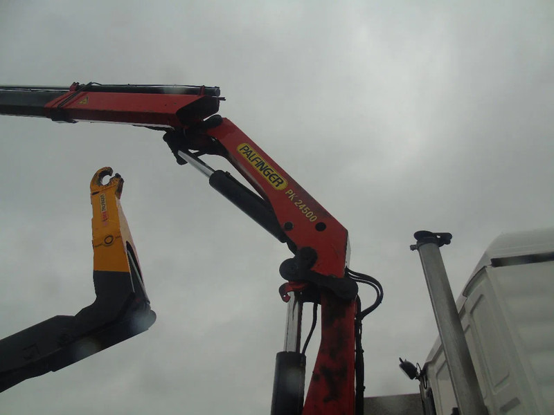 Гаковий мультиліфт вантажівка, Вантажівка з маніпулятором MAN TGS 35.440 + PALFINGER 24500 + 8X4 + EURO 5 + REMOTE: фото 12 Гаковий мультиліфт вантажівка, Вантажівка з маніпулятором MAN TGS 35.440 + PALFINGER 24500 + 8X4 + EURO 5 + REMOTE: фото 12