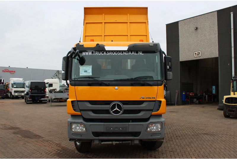 Mercedes-Benz Actros 3241 8x4 + SPRING SPRING BLATT + EURO 5 - Самоскид вантажівка: фото 3 Mercedes-Benz Actros 3241 8x4 + SPRING SPRING BLATT + EURO 5 - Самоскид вантажівка: фото 3