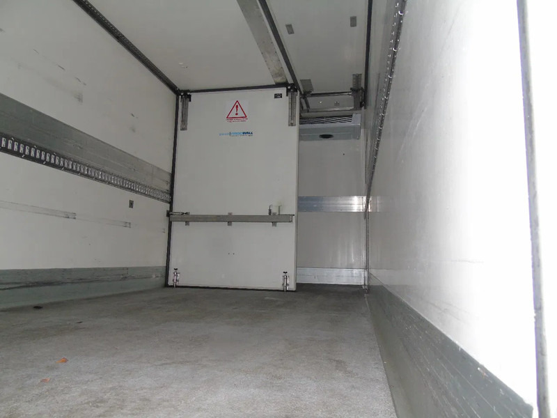 Mercedes-Benz Antos 1924 + EURO 6 + LIFT + KONVEKTA ELECTRIC SOLAR - Рефрижератор вантажівка: фото 5 Mercedes-Benz Antos 1924 + EURO 6 + LIFT + KONVEKTA ELECTRIC SOLAR - Рефрижератор вантажівка: фото 5