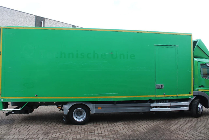 Mercedes-Benz Atego 1018 + EURO 5 - Вантажівка з закритим кузовом: фото 2 Mercedes-Benz Atego 1018 + EURO 5 - Вантажівка з закритим кузовом: фото 2