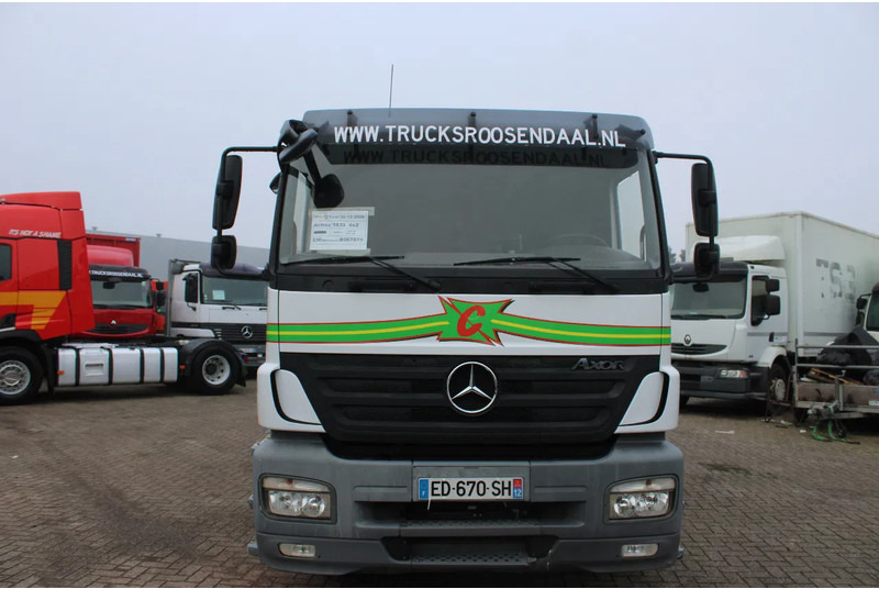 Mercedes-Benz Axor 1833 + tipper + manual - Самоскид вантажівка: фото 3 Mercedes-Benz Axor 1833 + tipper + manual - Самоскид вантажівка: фото 3