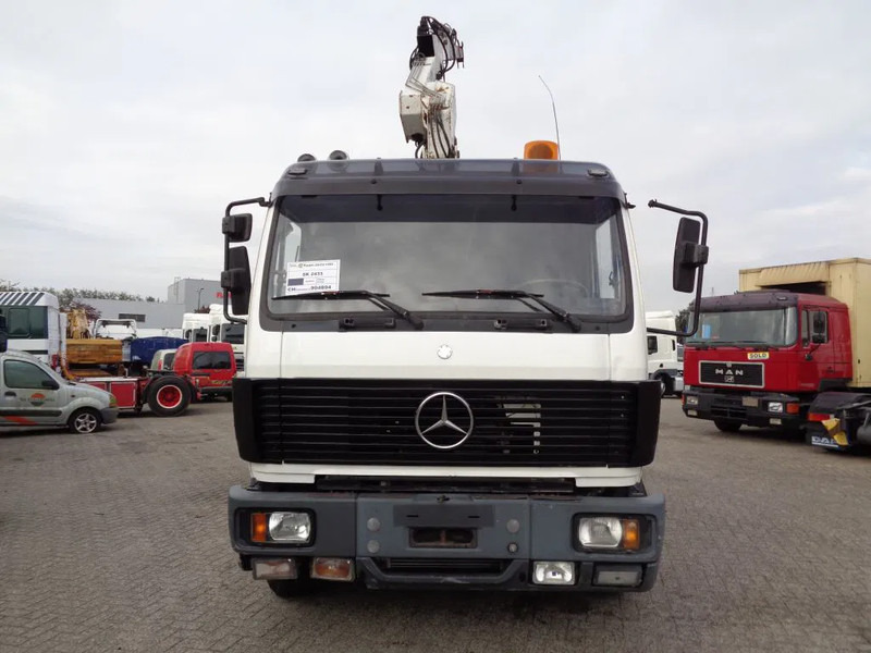 Mercedes-Benz SK 2433 + Semi-Auto + PTO + Serie 14 Crane + 3 pedals - Вантажівка з маніпулятором: фото 2 Mercedes-Benz SK 2433 + Semi-Auto + PTO + Serie 14 Crane + 3 pedals - Вантажівка з маніпулятором: фото 2