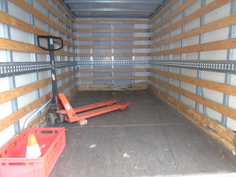 Mercedes-Benz Sprinter 314 + lift - Фургон з закритим кузовом: фото 4 Mercedes-Benz Sprinter 314 + lift - Фургон з закритим кузовом: фото 4