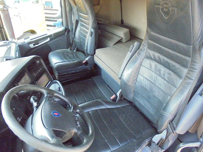 Scania R730 V8 + Euro 5 + Loglift 115Z + 6X4 - Бортова вантажівка/ Платформа: фото 4 Scania R730 V8 + Euro 5 + Loglift 115Z + 6X4 - Бортова вантажівка/ Платформа: фото 4