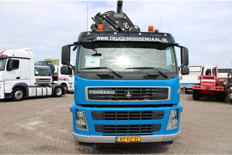 Terberg FM 2850 hiab 200c + 10x4 + fully functional + euro 5 - Вантажівка з маніпулятором: фото 4 Terberg FM 2850 hiab 200c + 10x4 + fully functional + euro 5 - Вантажівка з маніпулятором: фото 4