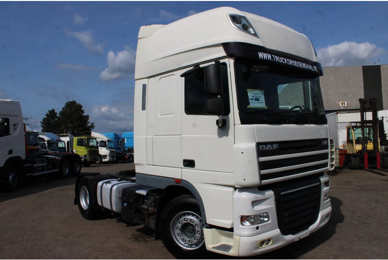 DAF XF 105.460 + EURO 5 + - Тягач: фото 3 DAF XF 105.460 + EURO 5 + - Тягач: фото 3
