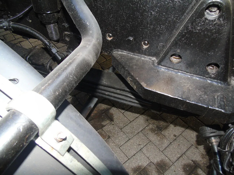 Тягач MAN TGA 41.430 + HIAB 800 6x + 5x JIB WINCH + 8X4 + REMOTE: фото 13 Тягач MAN TGA 41.430 + HIAB 800 6x + 5x JIB WINCH + 8X4 + REMOTE: фото 13