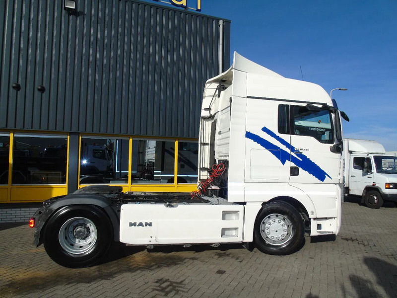 MAN TGX 18.480 + RETARDER + EURO 5 + SPOILER - Тягач: фото 2 MAN TGX 18.480 + RETARDER + EURO 5 + SPOILER - Тягач: фото 2
