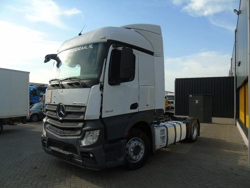 Mercedes-Benz Actros 1842 + euro 5 + spoiler - Тягач: фото 2 Mercedes-Benz Actros 1842 + euro 5 + spoiler - Тягач: фото 2
