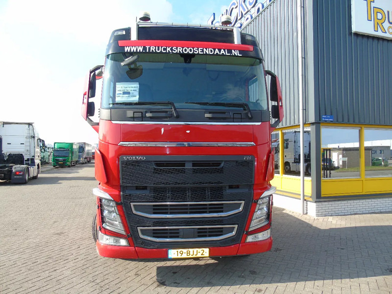 Volvo FH 460 + PTO/HYDROLIC + EURO 6 - Тягач: фото 3 Volvo FH 460 + PTO/HYDROLIC + EURO 6 - Тягач: фото 3