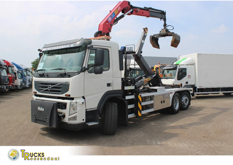 Volvo FM 330 + HMF 1035 + HOOKSYTEM HYVA + EURO 5 + 6X2 - Тросовий мультиліфт, Вантажівка з маніпулятором: фото 1 Volvo FM 330 + HMF 1035 + HOOKSYTEM HYVA + EURO 5 + 6X2 - Тросовий мультиліфт, Вантажівка з маніпулятором: фото 1