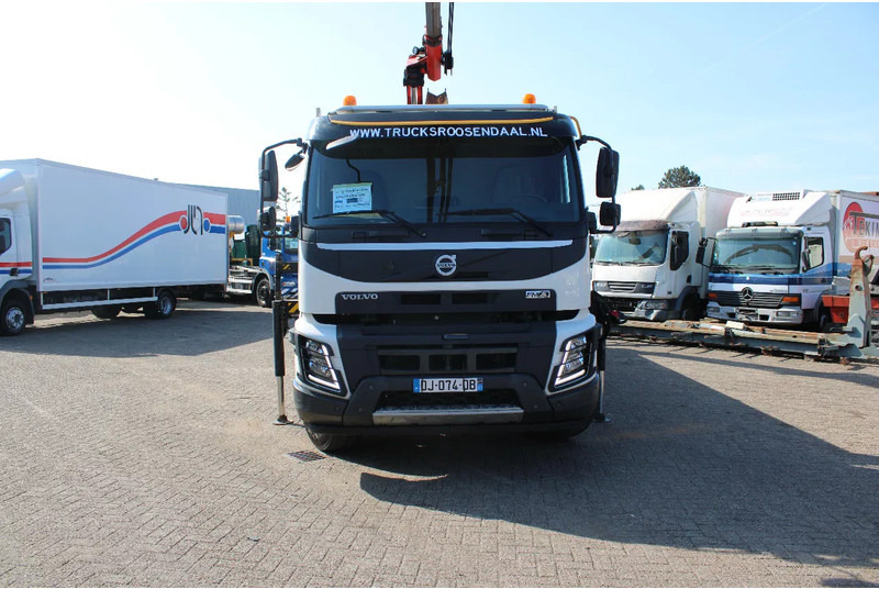 Volvo FMX 420 + PALFINGER 34002 SH F + 8X4 + EURO 6 + STEERING - Вантажівка з маніпулятором: фото 4 Volvo FMX 420 + PALFINGER 34002 SH F + 8X4 + EURO 6 + STEERING - Вантажівка з маніпулятором: фото 4