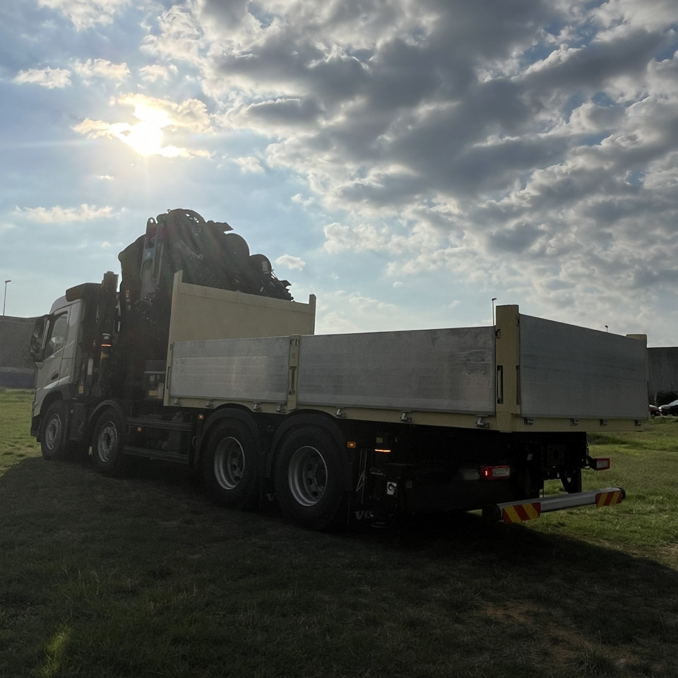 Volvo FM84RF3A - Бортова вантажівка/ Платформа, Вантажівка з маніпулятором: фото 3 Volvo FM84RF3A - Бортова вантажівка/ Платформа, Вантажівка з маніпулятором: фото 3