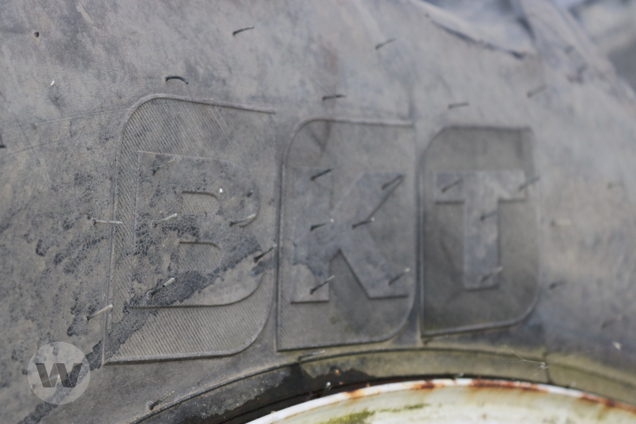 480/70 R38 - Шини і диски в категорії Сільськогосподарська техніка: фото 4 480/70 R38 - Шини і диски в категорії Сільськогосподарська техніка: фото 4