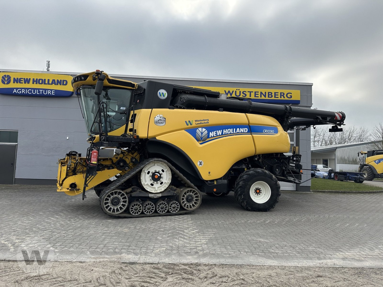 New Holland CR 10.90 - Зернозбиральний комбайн: фото 1 New Holland CR 10.90 - Зернозбиральний комбайн: фото 1