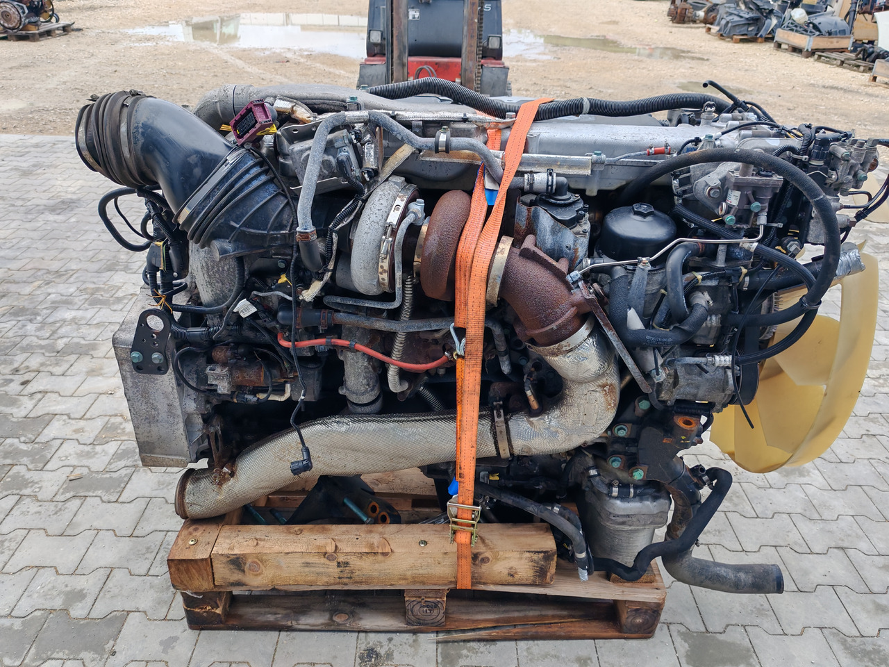 MAN TGX TGS / D2676 LF51 / EURO 6 / COMPLETE ENGINE - Двигун: фото 4 MAN TGX TGS / D2676 LF51 / EURO 6 / COMPLETE ENGINE - Двигун: фото 4
