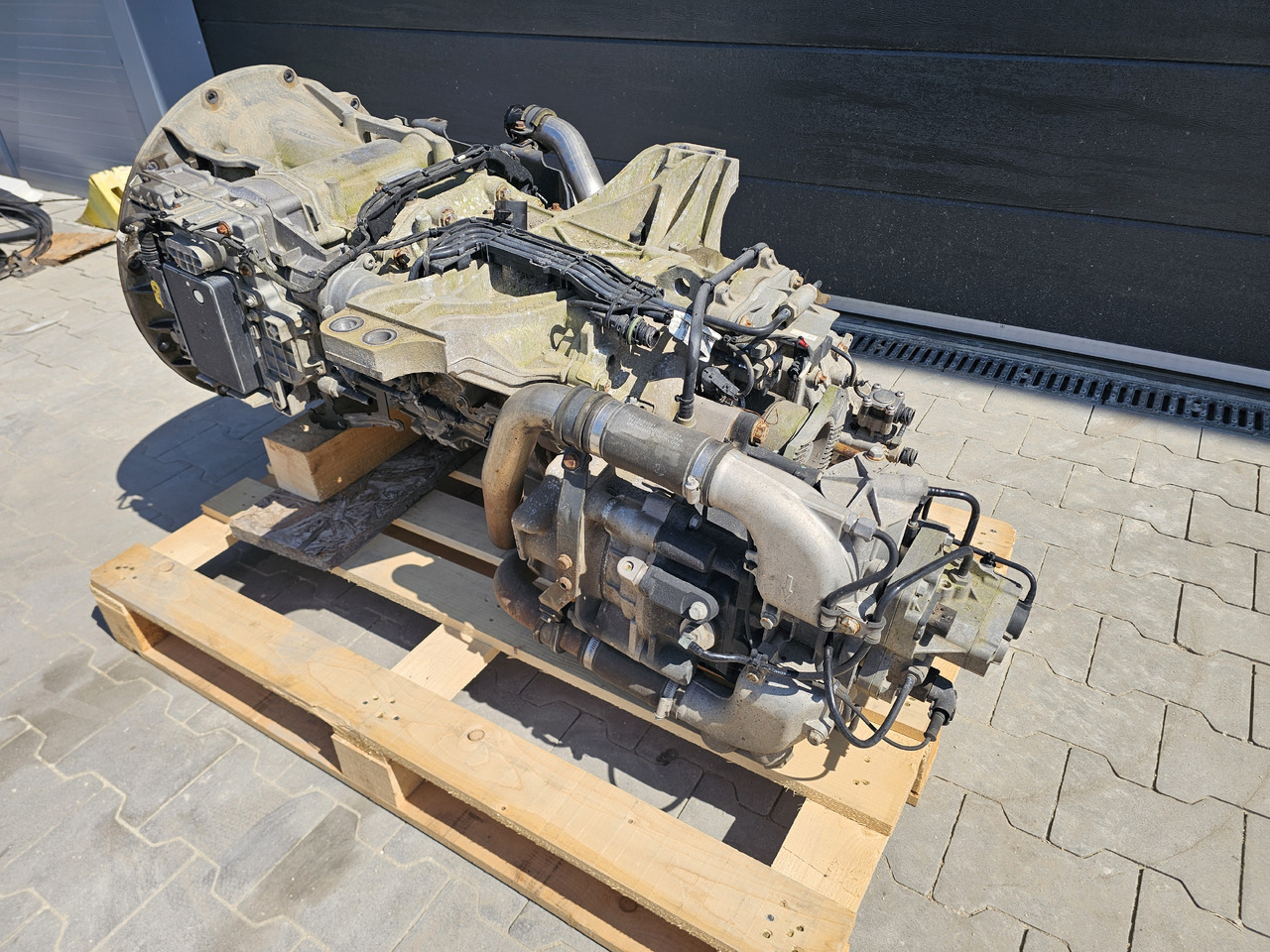 MERCEDES-BENZ ACTROS ANTOS / GEARBOX / G211-12 / RETARDER / WORLDWIDE DELIVERY - Коробка передач: фото 5 MERCEDES-BENZ ACTROS ANTOS / GEARBOX / G211-12 / RETARDER / WORLDWIDE DELIVERY - Коробка передач: фото 5