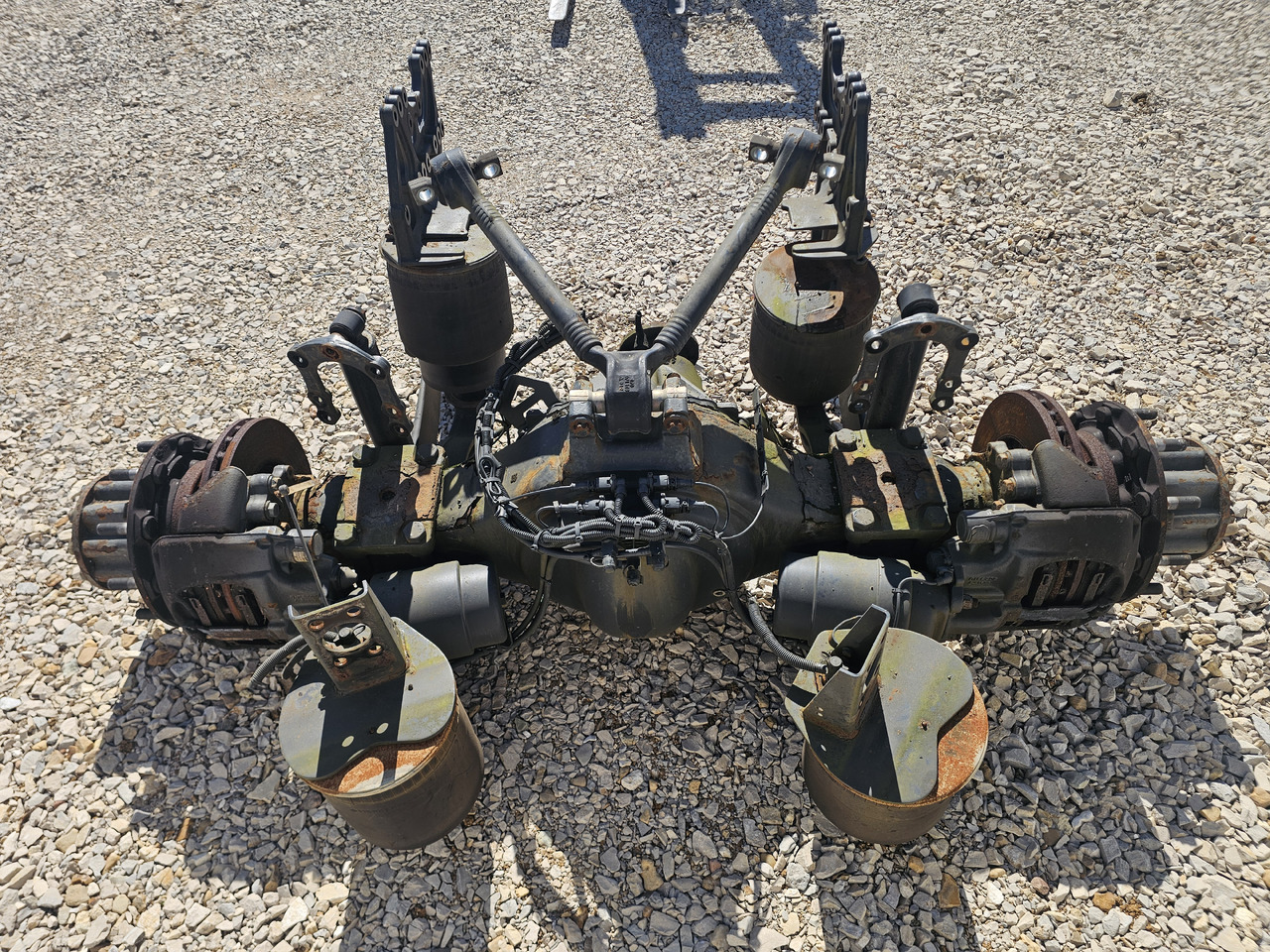 MERCEDES-BENZ ACTROS MP4 / COMPLETE REAR AXLE / R440 /RATIO: 2.733 - Задня вісь: фото 5 MERCEDES-BENZ ACTROS MP4 / COMPLETE REAR AXLE / R440 /RATIO: 2.733 - Задня вісь: фото 5