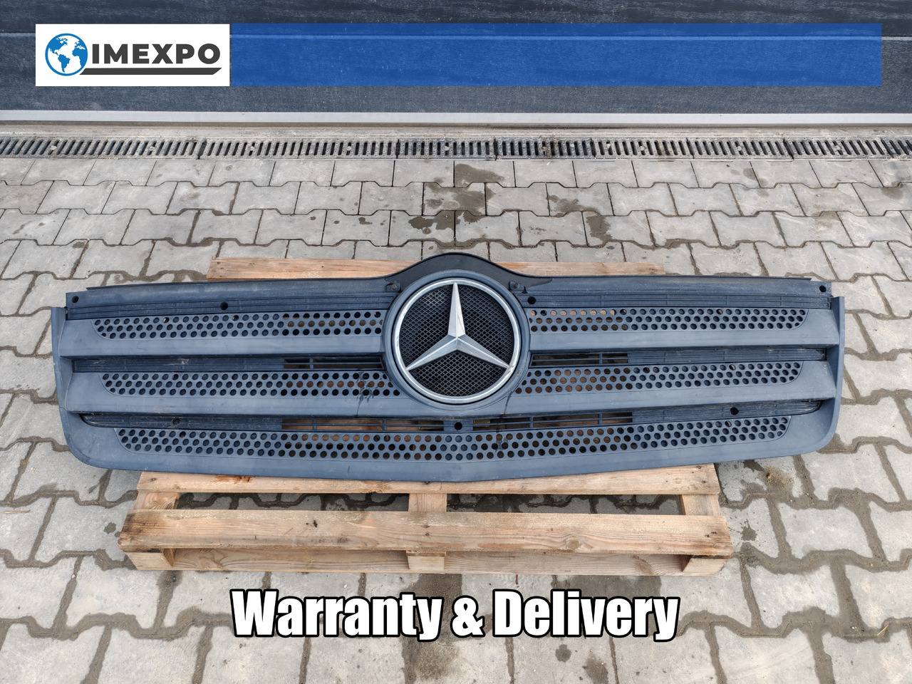 MERCEDES-BENZ ATEGO MP4 EURO 6 / FRONT GRILL - Решітка радіатора: фото 1 MERCEDES-BENZ ATEGO MP4 EURO 6 / FRONT GRILL - Решітка радіатора: фото 1