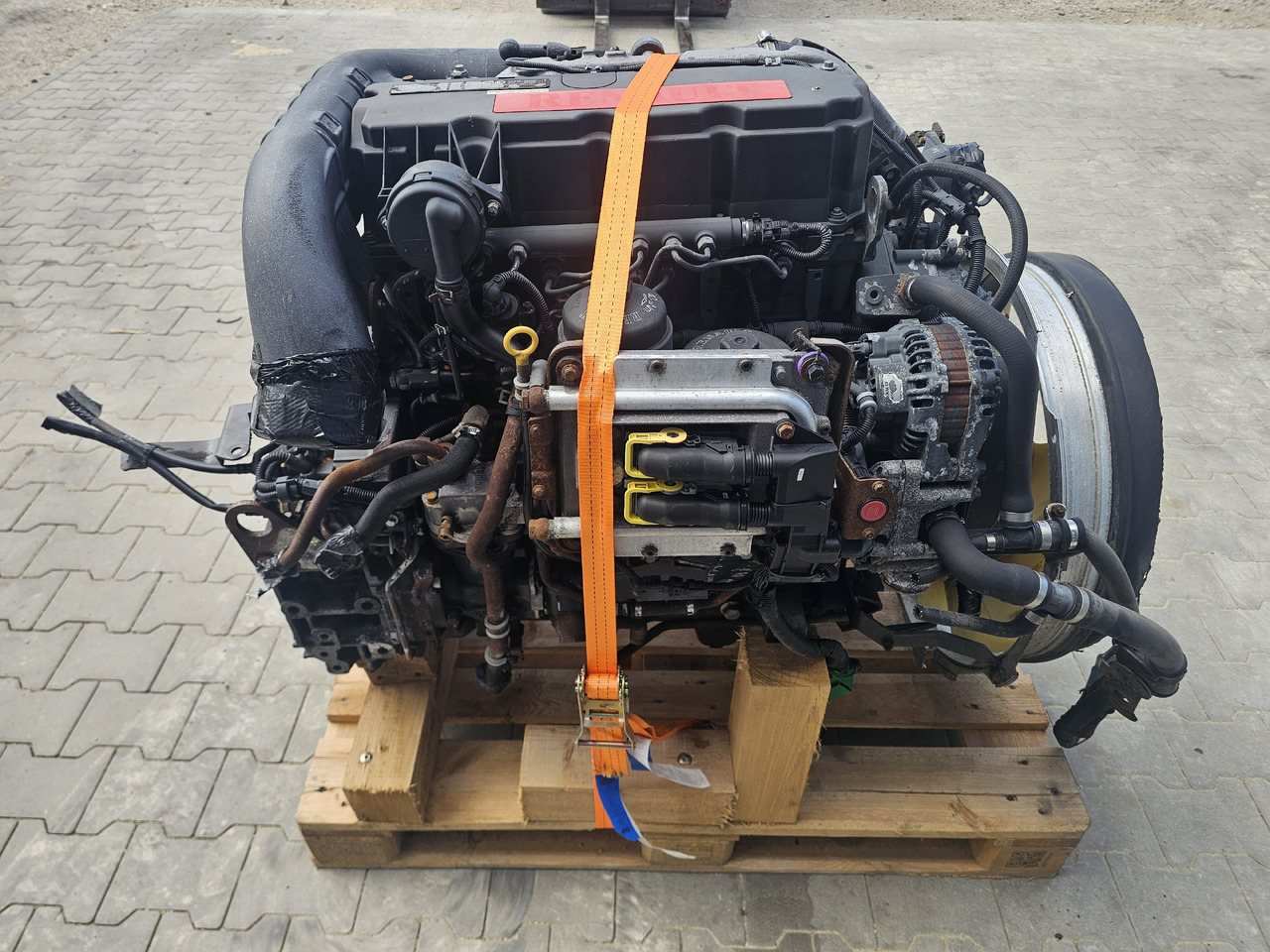RENAULT ENGINE DXI5 / 158KW 215KM / EURO4 EURO5 / COMPLETE ENGINE / WORLDLINE DELIVERY - Двигун: фото 5 RENAULT ENGINE DXI5 / 158KW 215KM / EURO4 EURO5 / COMPLETE ENGINE / WORLDLINE DELIVERY - Двигун: фото 5