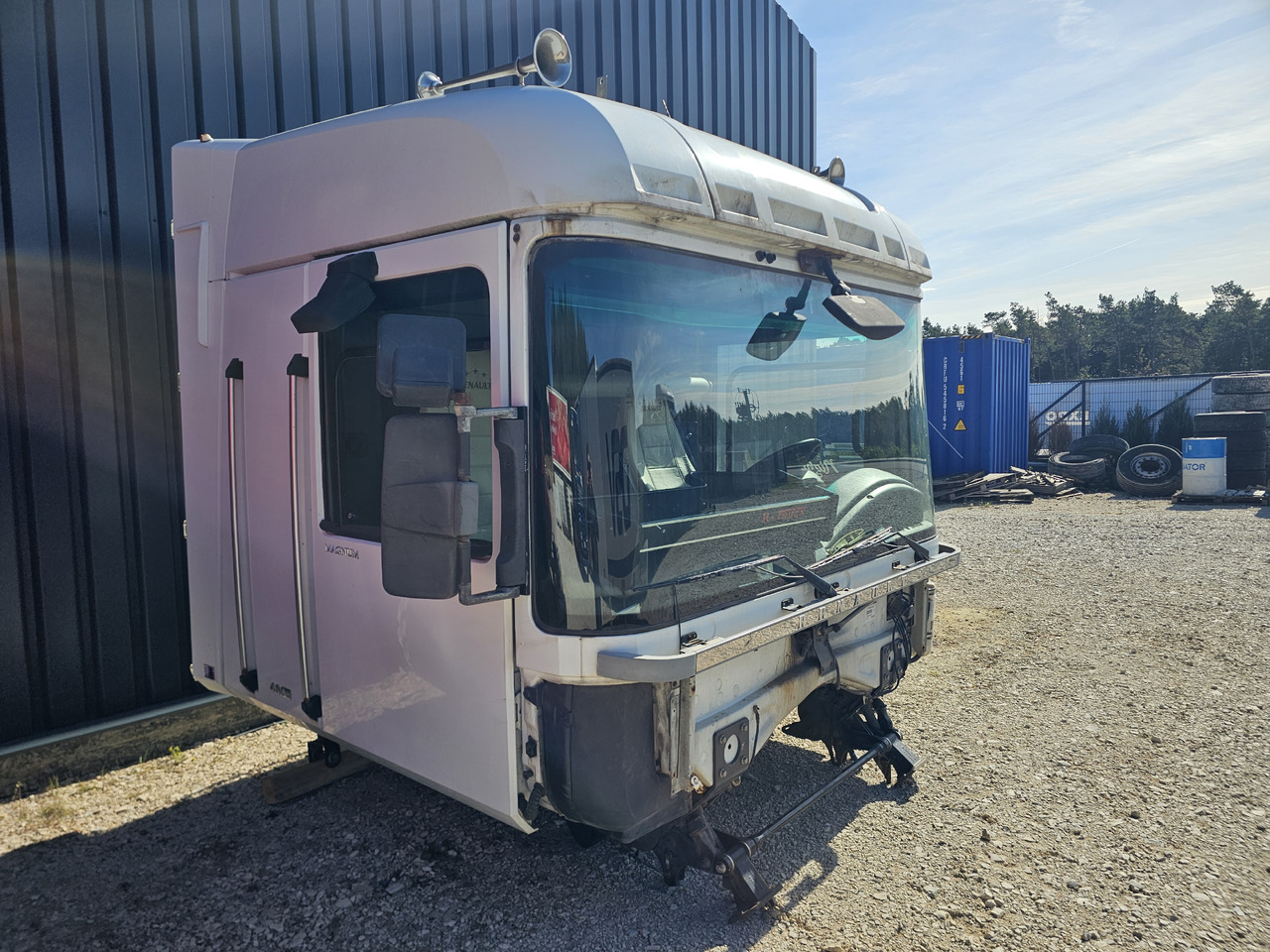 RENAULT MAGNUM DXI VEGA LIFT / COMPLETE CABINE - Кабіна: фото 2 RENAULT MAGNUM DXI VEGA LIFT / COMPLETE CABINE - Кабіна: фото 2