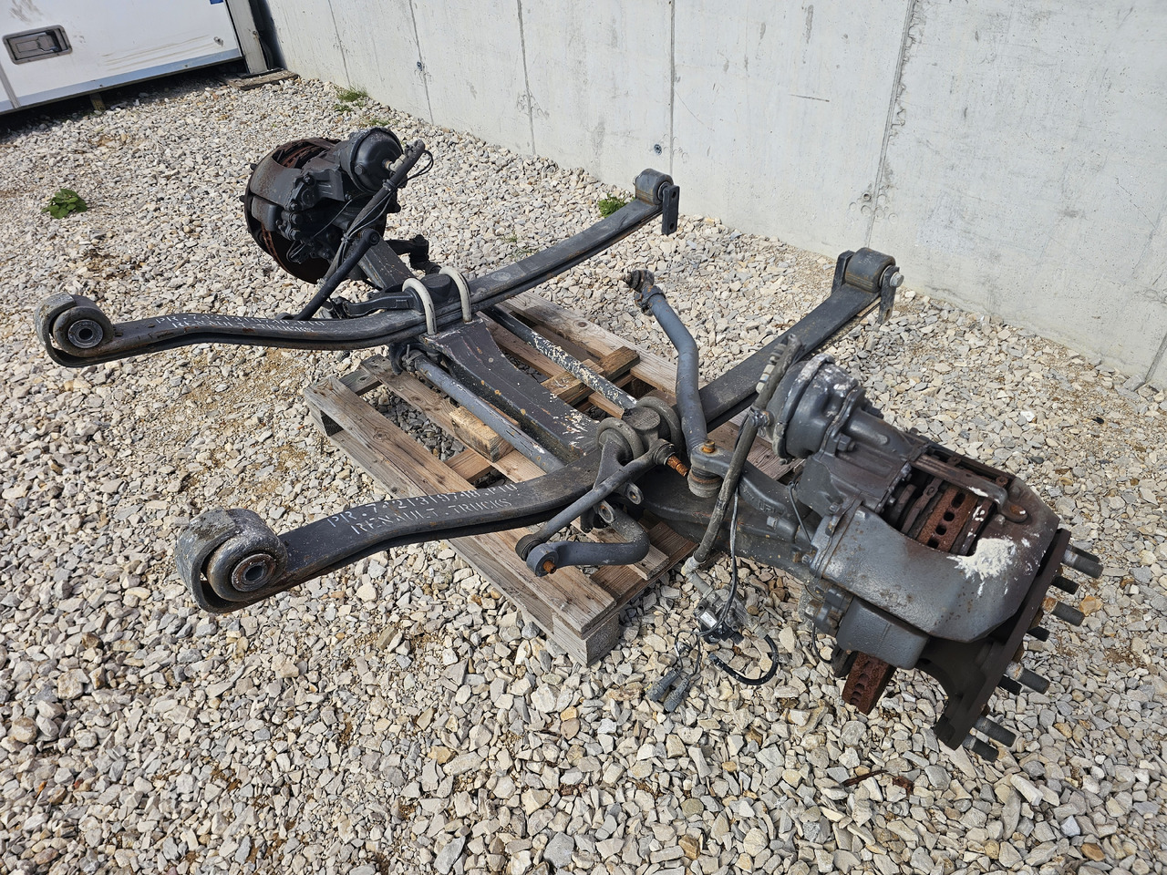 RENAULT RANGE T EURO 6 / COMPLETE FRONT AXLE - Передня вісь: фото 4 RENAULT RANGE T EURO 6 / COMPLETE FRONT AXLE - Передня вісь: фото 4