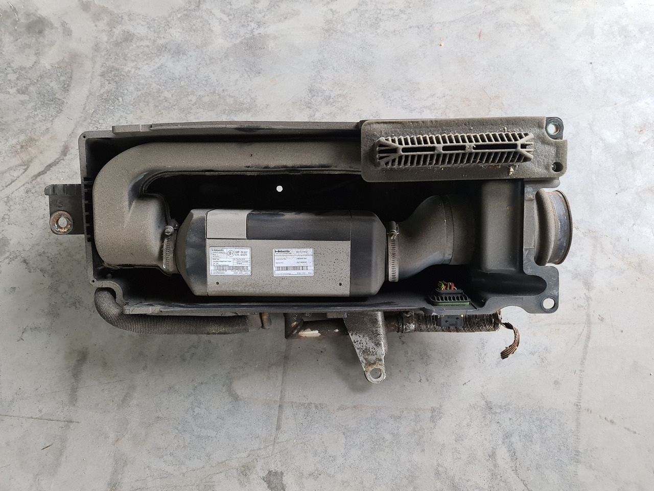 RENAULT RANGE T / WEBASTO AIR TOP EVO 2000 - Опалення/ Вентиляція: фото 2 RENAULT RANGE T / WEBASTO AIR TOP EVO 2000 - Опалення/ Вентиляція: фото 2