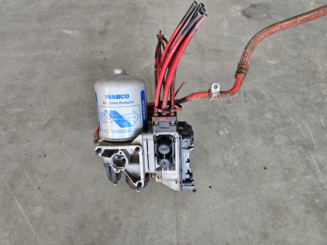 SCANIA R, P, G / APS AIR DRYIER / 223901824 - Гальмівний клапан: фото 2 SCANIA R, P, G / APS AIR DRYIER / 223901824 - Гальмівний клапан: фото 2