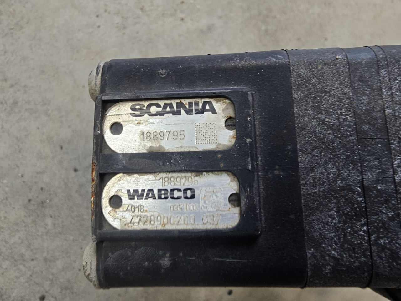 SCANIA S, R, P, G / ECAS CONTROL VALVE / 1889795 - Гальмівний клапан: фото 4 SCANIA S, R, P, G / ECAS CONTROL VALVE / 1889795 - Гальмівний клапан: фото 4