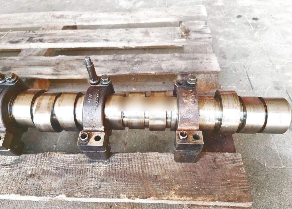 VOLVO FH12 D12 CAMSHAFT / 3165224 / WORLDWIDE DELIVERY - Розподільний вал в категорії Вантажівки: фото 4 VOLVO FH12 D12 CAMSHAFT / 3165224 / WORLDWIDE DELIVERY - Розподільний вал в категорії Вантажівки: фото 4