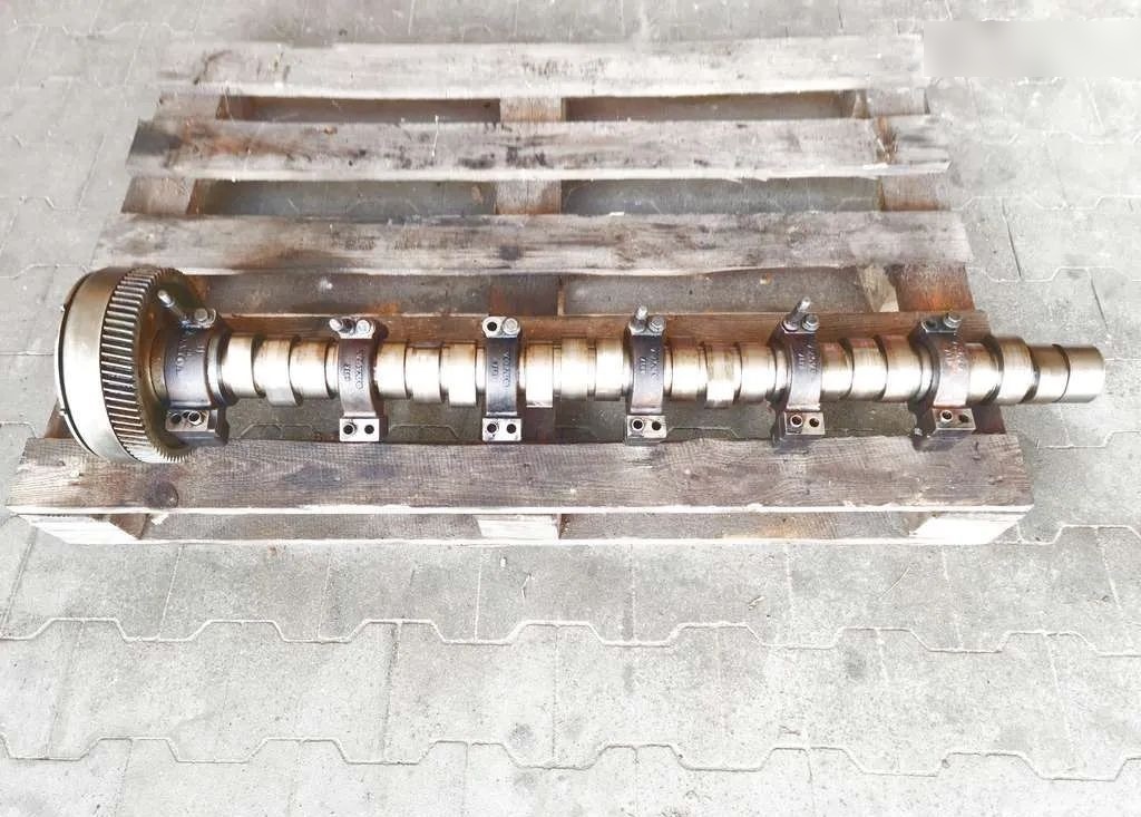 VOLVO FH12 D12 CAMSHAFT / 3165224 / WORLDWIDE DELIVERY - Розподільний вал в категорії Вантажівки: фото 3 VOLVO FH12 D12 CAMSHAFT / 3165224 / WORLDWIDE DELIVERY - Розподільний вал в категорії Вантажівки: фото 3