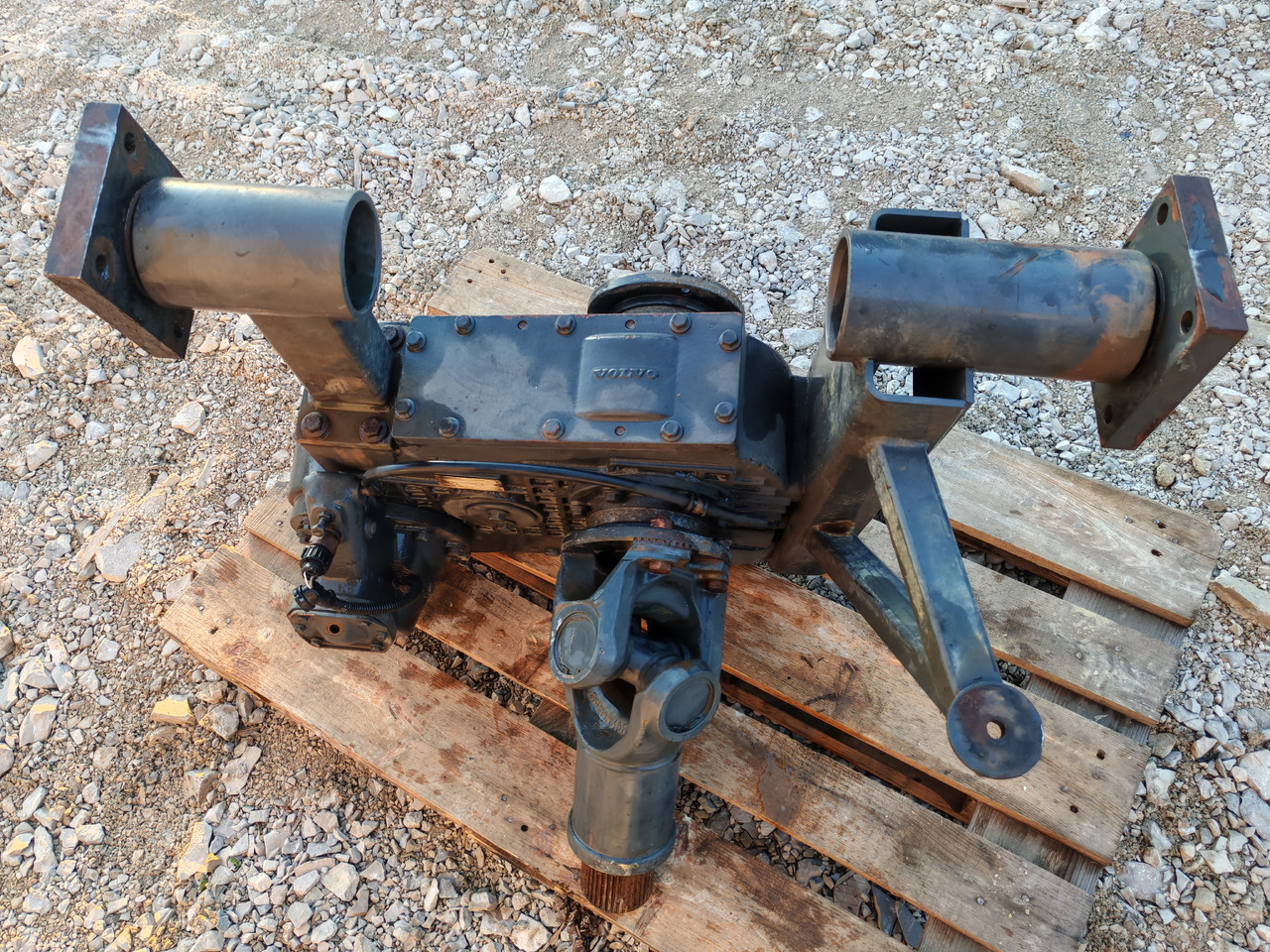 VOLVO FM FM FMX / TRANSFER CASE 4x4 6x6 8x8 / VT2501TB -B / 1,040:1 - Трансмісія: фото 5 VOLVO FM FM FMX / TRANSFER CASE 4x4 6x6 8x8 / VT2501TB -B / 1,040:1 - Трансмісія: фото 5