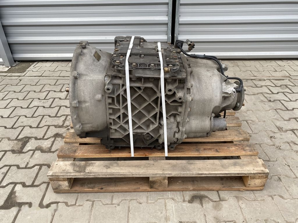 Volvo ISHIFT RENAULT PREMIUM MAGNUM DXI FH FM VT2412B Renault VT2412B - Коробка передач в категорії Вантажівки: фото 2 Volvo ISHIFT RENAULT PREMIUM MAGNUM DXI FH FM VT2412B Renault VT2412B - Коробка передач в категорії Вантажівки: фото 2