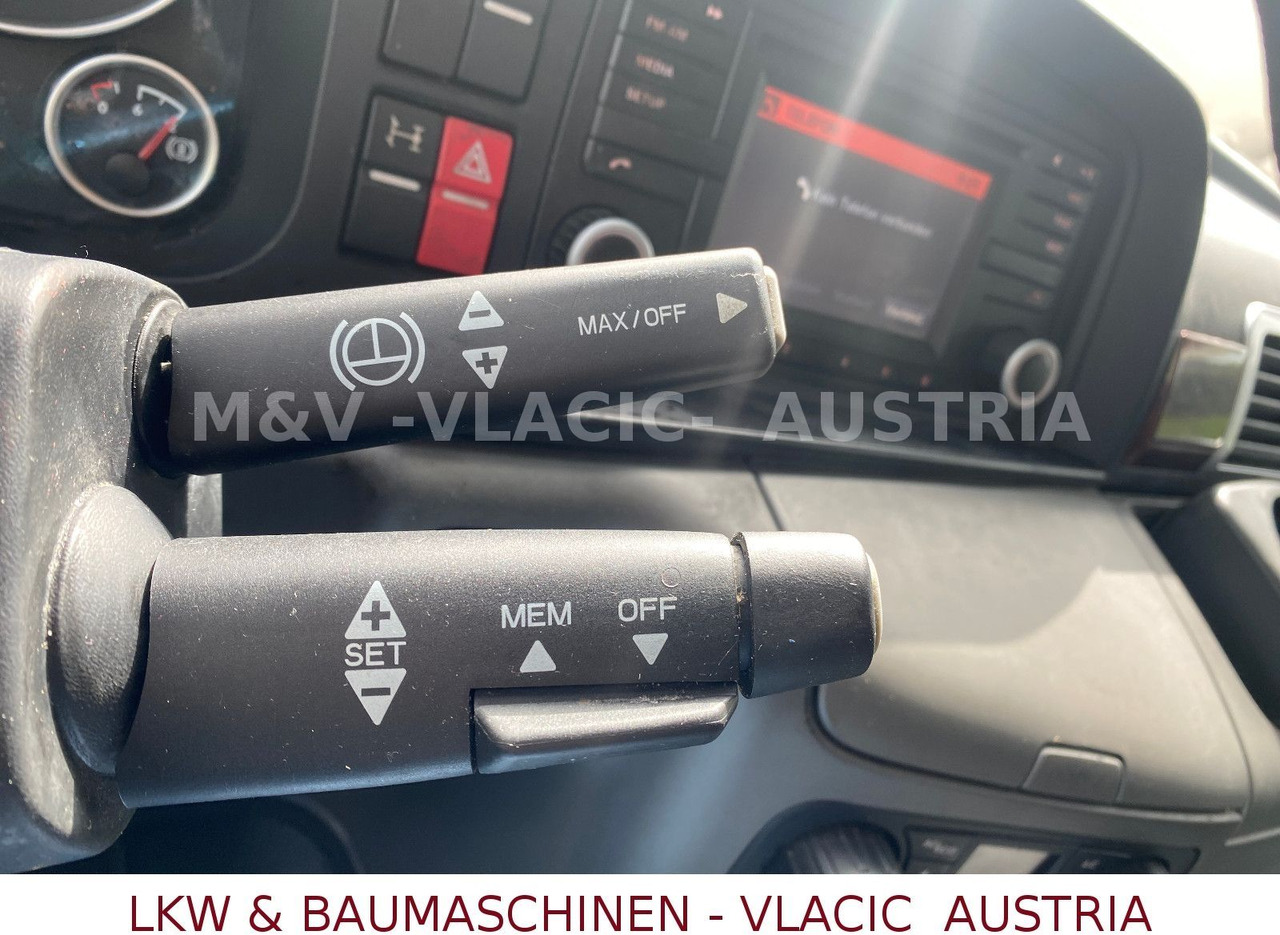 MAN 18.320 Kühlkoffer mit Fleischgehänge - Рефрижератор вантажівка: фото 4 MAN 18.320 Kühlkoffer mit Fleischgehänge - Рефрижератор вантажівка: фото 4