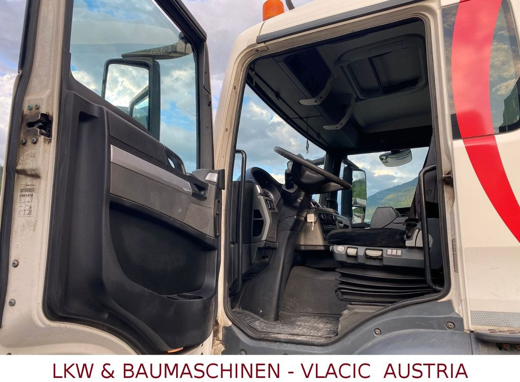 MAN TGS 33.440 (6x4) EEV Abrollkipper MAN TGS 33.440 (6x4) EEV Abrollkipper - Гаковий мультиліфт вантажівка: фото 3 MAN TGS 33.440 (6x4) EEV Abrollkipper MAN TGS 33.440 (6x4) EEV Abrollkipper - Гаковий мультиліфт вантажівка: фото 3