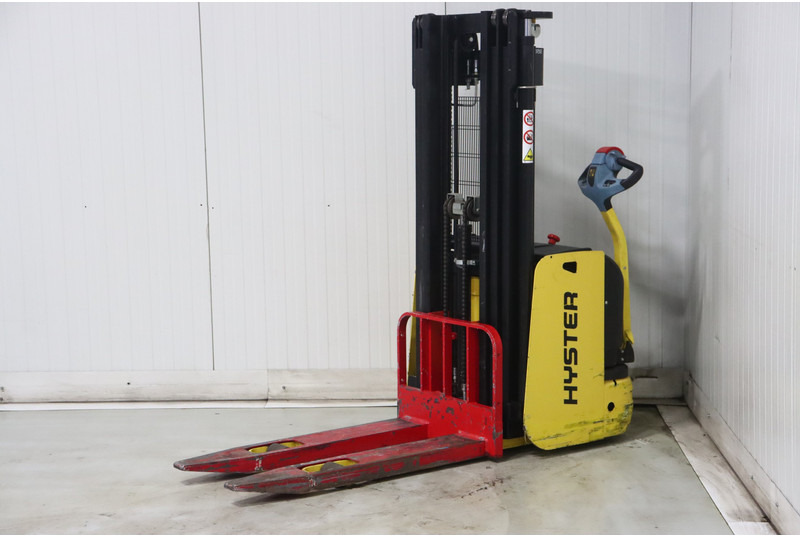 Hyster S1.2-4028 - Штабелер: фото 4 Hyster S1.2-4028 - Штабелер: фото 4