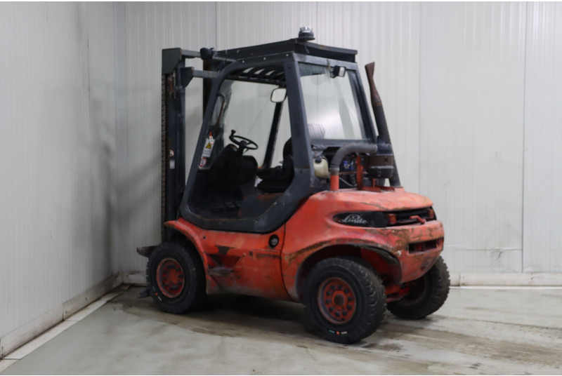 Linde H35D - Дизельний навантажувач: фото 5 Linde H35D - Дизельний навантажувач: фото 5