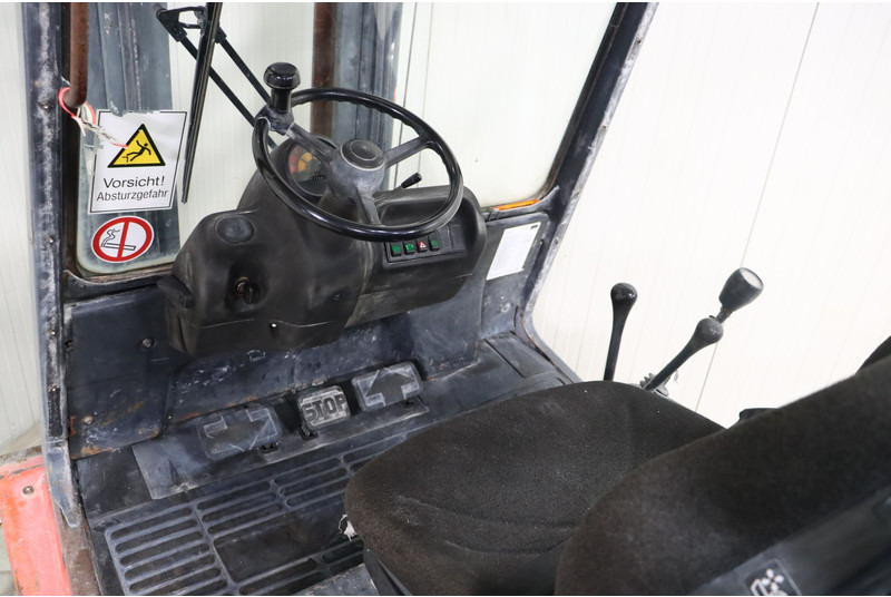 Linde H35D - Дизельний навантажувач: фото 2 Linde H35D - Дизельний навантажувач: фото 2