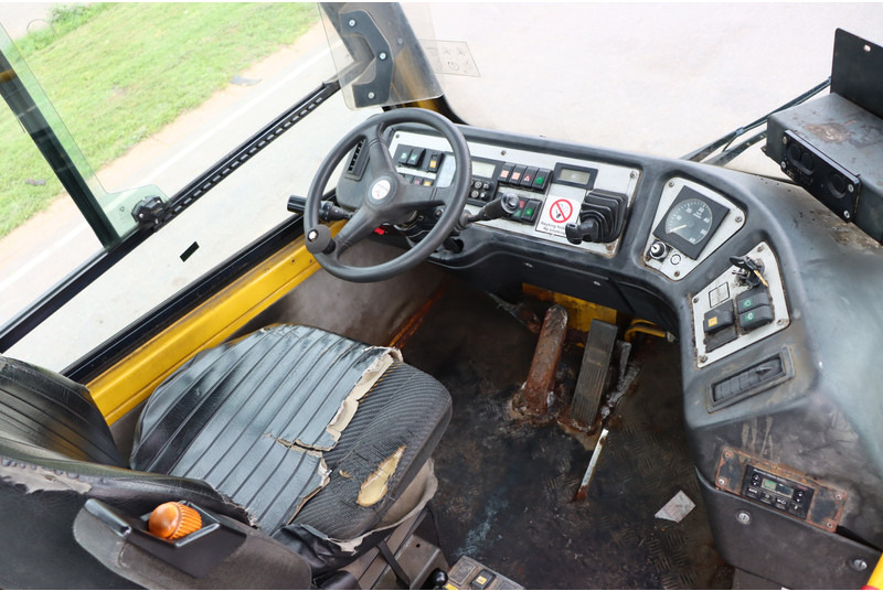 Terberg BC182 - Термінальний трактор: фото 2 Terberg BC182 - Термінальний трактор: фото 2