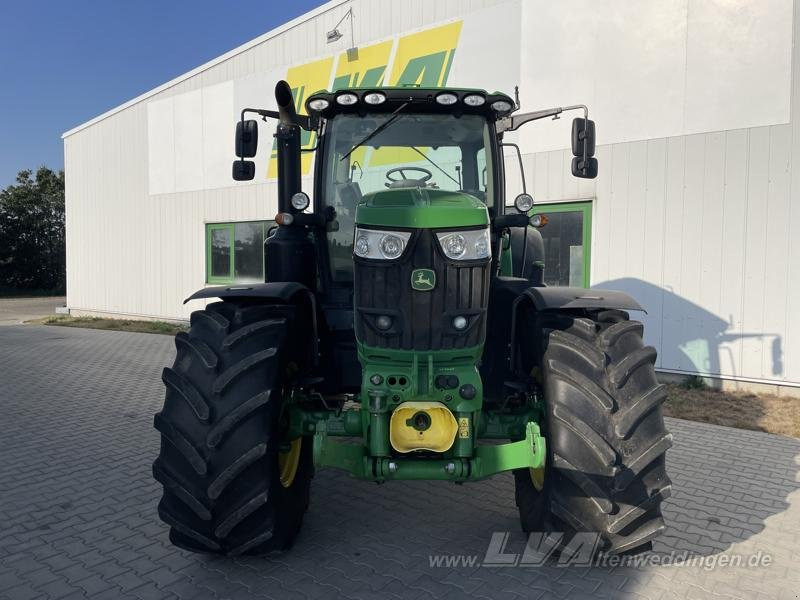 John Deere 6215R - Трактор: фото 3 John Deere 6215R - Трактор: фото 3