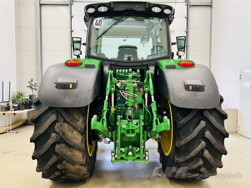 John Deere 6R 185 - Трактор: фото 4 John Deere 6R 185 - Трактор: фото 4