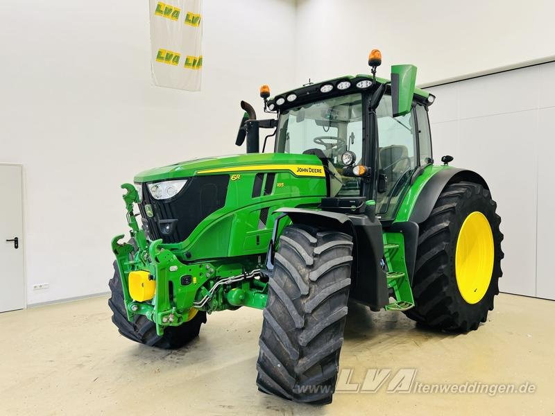 John Deere 6R 185 - Трактор: фото 3 John Deere 6R 185 - Трактор: фото 3