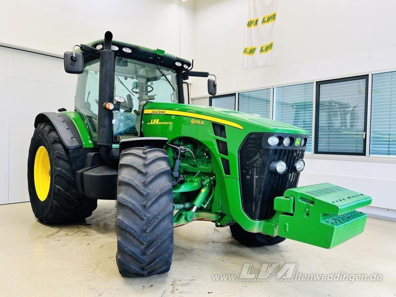 John Deere 8295R - Трактор: фото 4 John Deere 8295R - Трактор: фото 4