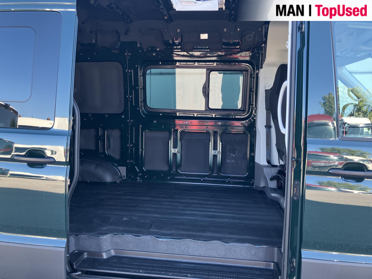 MAN TGE 3.140 4X4 SB - Суцільнометалевий фургон: фото 4 MAN TGE 3.140 4X4 SB - Суцільнометалевий фургон: фото 4