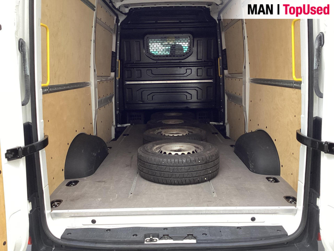 MAN TGE 3.180 4X4 SB - Суцільнометалевий фургон: фото 2 MAN TGE 3.180 4X4 SB - Суцільнометалевий фургон: фото 2