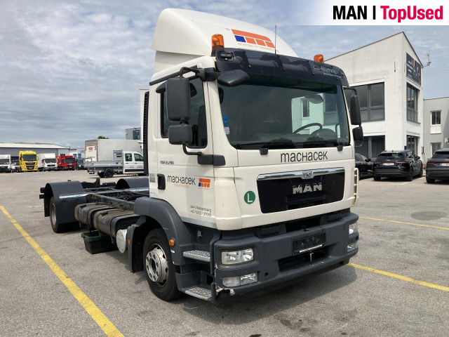 MAN TGM 12.290 4X2 LL - Вантажівка шасі: фото 3 MAN TGM 12.290 4X2 LL - Вантажівка шасі: фото 3