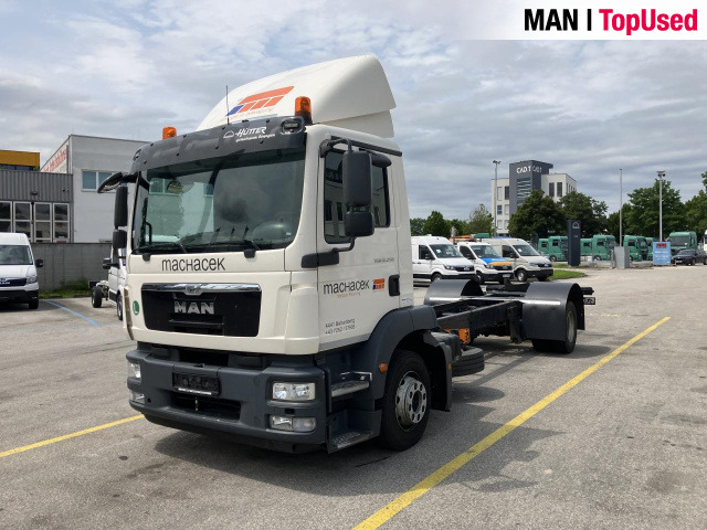 MAN TGM 12.290 4X2 LL - Вантажівка шасі: фото 1 MAN TGM 12.290 4X2 LL - Вантажівка шасі: фото 1