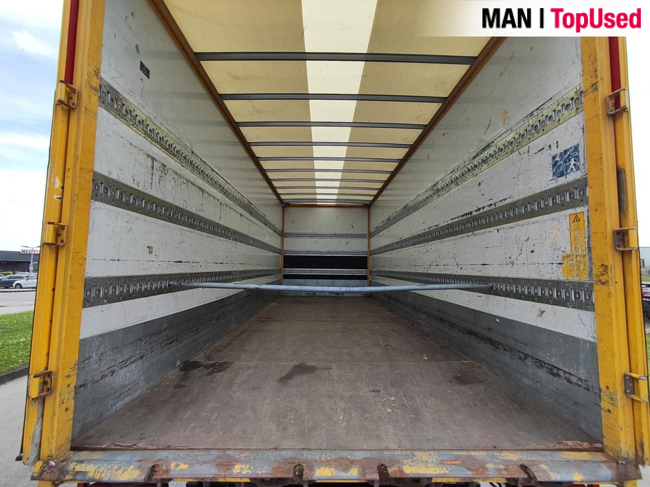Вантажівка з закритим кузовом MAN TGM 18.290 4X2 BL: фото 10